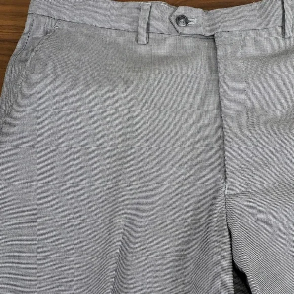 Jos A Bank Mens 42R 36x29 Tailored Fit Gray Cotton Wool Blend Micro Check Suit